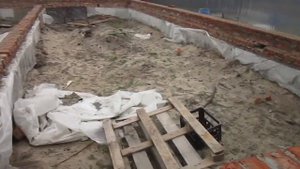 Цоколь  Б/У кирпич 17х16м. Смета 90 тыс.руб.