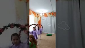 танец цветов в подготовительной группе