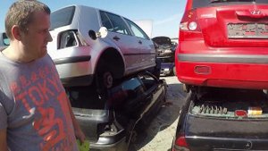 Автосвалка в Германии, что можно найти...