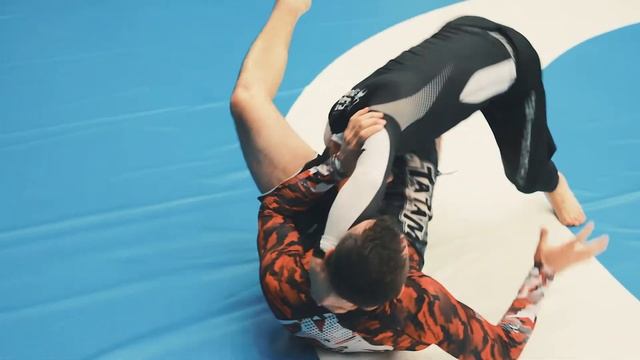 Обзор клуба единоборств Ivans смотреть онлайн