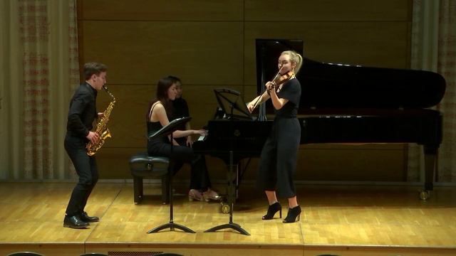 Milhaud -Suite op. 157b I. Ouverture (arr. Kavinsky Trio) смотреть онлайн