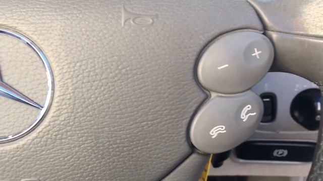 2004 54 Mercedes-Benz CLK 3.2 Avantgarde Cabriolet Automatic Petrol 59000 Miles 2 Owners смотреть онлайн