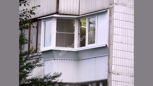 Профессиональная внешняя отделка. Отделка парапета балкона сайдингом и профнастилом в Москве!!
