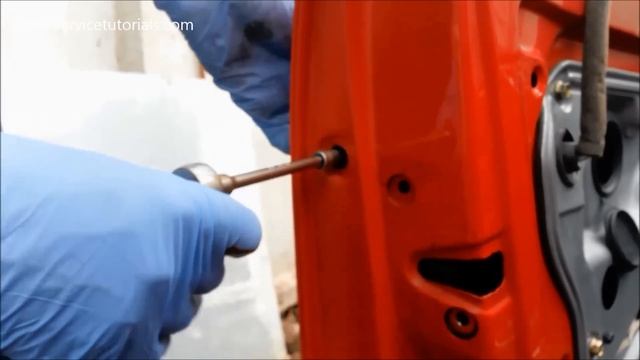 Demontare butuc usa VW Golf 4, Bora, Skoda, Seat in 3 pasi simpli смотреть онлайн