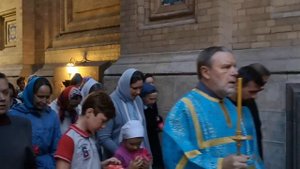 Крестный ход с плащаницей. 28 августа 2018, подворье Оптины в Петербурге