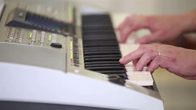 Соло Синтезатор смотреть онлайн