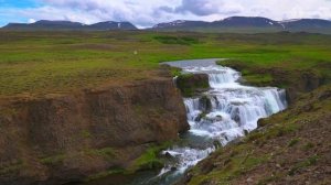 Calming Mountain Waterfall scenery (10 hours). White noise for sleeping.