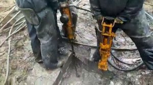 Бурение шпуров в скале под установку арматуры и пропиливание скалы для устройства приямка
