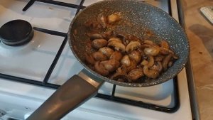 Картофельная запеканка с грибами и курочкой.