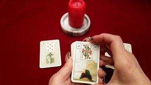 Карты Ленорман: #33 " Ключ"- значение и сочетание с другими картами