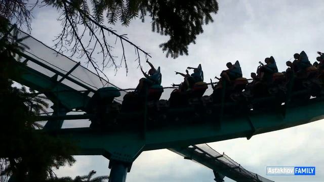 Влог. Самый большой парк аттракционов и горок в Канаде. смотреть онлайн