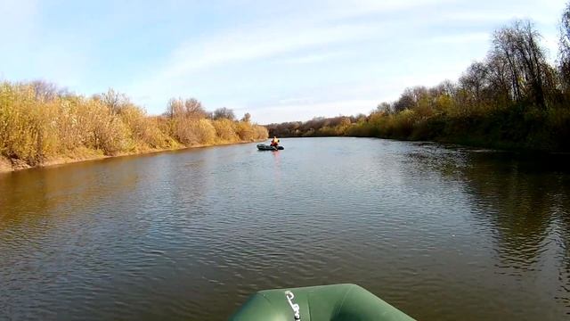 Рыбалка 2020 на спиннинг с лодки река Пышма 5 октября осень холодно ловля с лодки смотреть онлайн