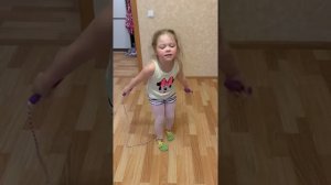 Как научиться прыгать на скакалке