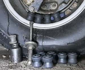 Универсальные резиновые втулки амортизаторов уаз патриот