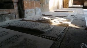 Армения. Эчмиадзин, действующий храм.