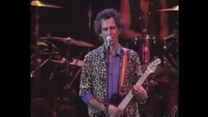 Rolling Stone, Keith Richards & New Stones Drummer, Steve Jordan + X-pensive Winos :“Gimme Shelter”
