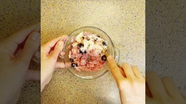 ТОМАТЫ ФАРШИРОВАННЫЕ ТУНЦОМ смотреть онлайн