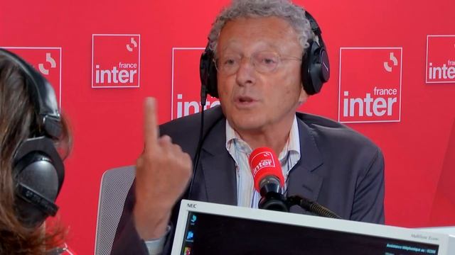 Nelson Monfort au bord du terrain ! L'Instant M смотреть онлайн