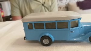 Конверсия из 90-х. Модель автомобиля ГАЗ 0330 в масштабе 1:43