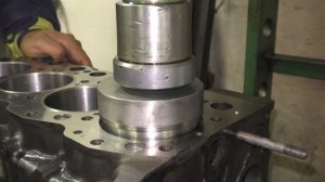 Ремонт TD27 T Гильзовка блока и расточка