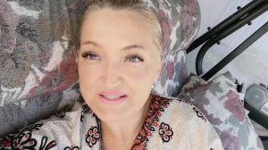 С чёлкой или без ?