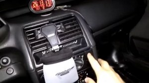 При включении поворота работает аварийка.