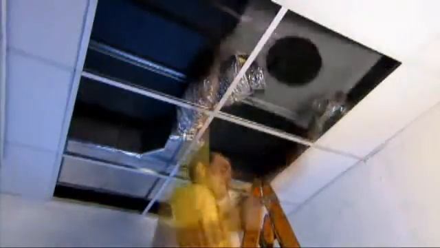 Монтаж решеток и диффузоров (Climaver) смотреть онлайн