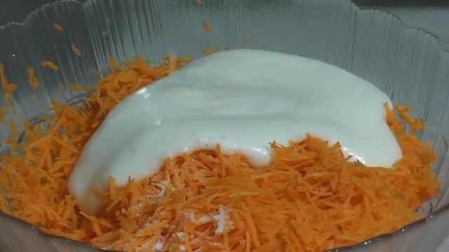 МОРКОВНЫЕ ОЛАДЬИ ( Драники) ВКУСНЯТИНА из обычной моркови на завтрак или на полдник / Простой Рецеп