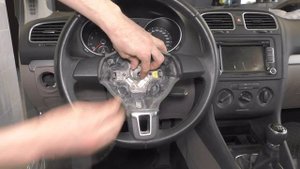 Steering wheel  REMOVAL VW Golf 6