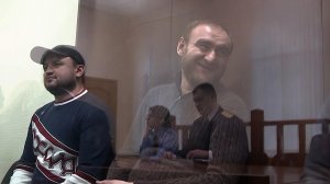 Совет Федерации досрочно прекратил полномочия своего коллеги Рауфа Арашукова