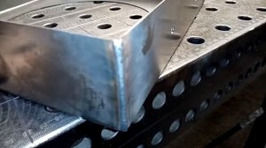 Полуавтомат и смесь(аргон 80% СО2 20%)