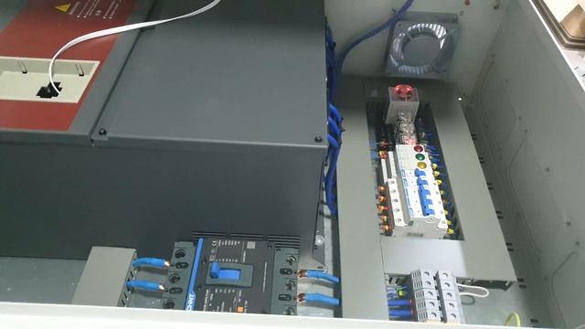 Щит управления насосами Delixi E180 смотреть онлайн