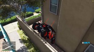 СПУСК БЕЗ ТОРМОЗОВ НА САМОМ ДЛИННОМ МОТОЦИКЛЕ ПО ТРАМПЛИНУ 🌴 ГТА 5 МОДЫ РАЙЛЮХА