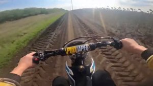 Наваливаю на питбайке по полям│PitBike 125e