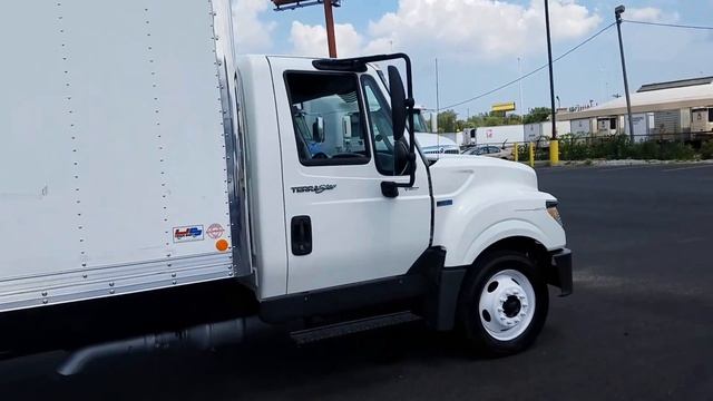 2013 International TerraStar Box Truck DH414964 смотреть онлайн