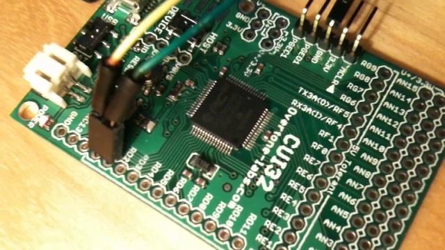 ATARI POKEY 8-bit Computer Sound on PIC32 смотреть онлайн