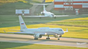Самолет Ту-214СР топнул левой стойкой на посадке. И ночной взлет.