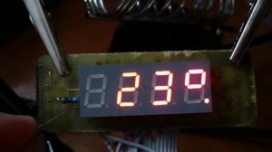 Часы-термометр-вольтметр в Mitsubishi Lancer 9 (СТАРАЯ ВЕРСИЯ)