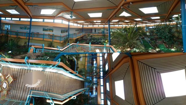 360° Panorama: Palmengarten Schönberg Holm смотреть онлайн