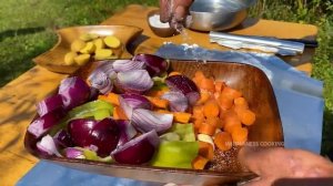 ПРИГОТОВЛЕНИЕ БАРАНЬЕЙ НОЖКИ ПОД ЗЕМЛЕЙ