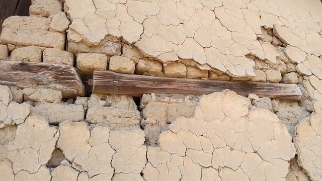 Стара къща с интересна конструктивна технология смотреть онлайн