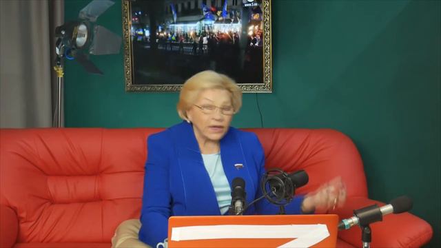 Интервью у адвоката: актриса и депутат ГД ФС РФ Елена Драпеко.