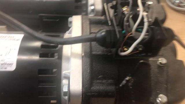 Wire a shallow well pump presure switch - How to смотреть онлайн