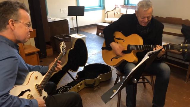 Tom Kozic jamming with Tommy Emmanuel смотреть онлайн