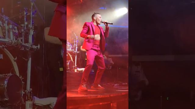 Antti Tuisku- Keinutaan смотреть онлайн