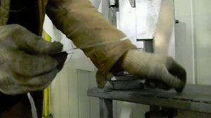 дырокол или просечка метала