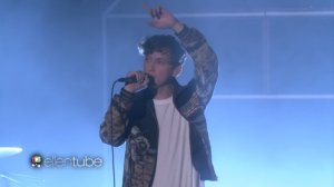 Troye Sivan Performs 'Youth