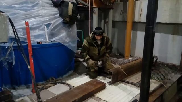 Монтажник при работе смотреть онлайн