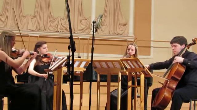 М.Равель. Квартет фа мажор, I часть смотреть онлайн