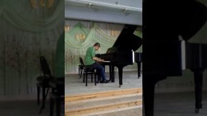 В.Гаврилин, Токката.
